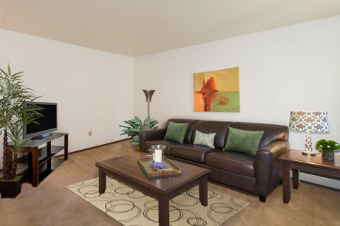 Evergreen Apartments Living Room
